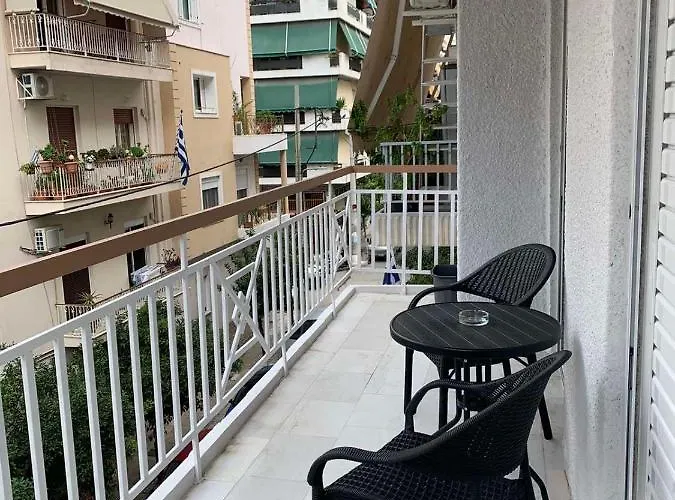 Central Piraeus 2